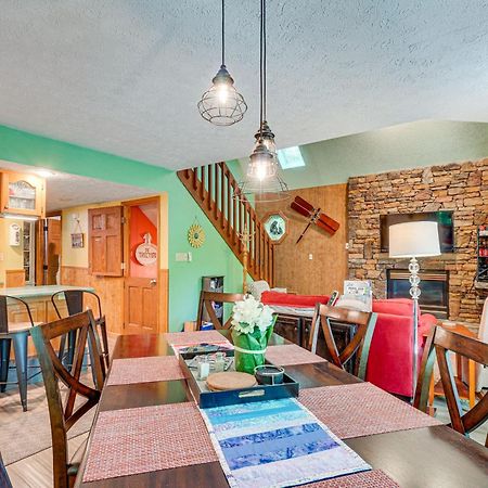 Smoky Mountain Cabin With Deck And Hot Tub! Pigeon Forge Buitenkant foto