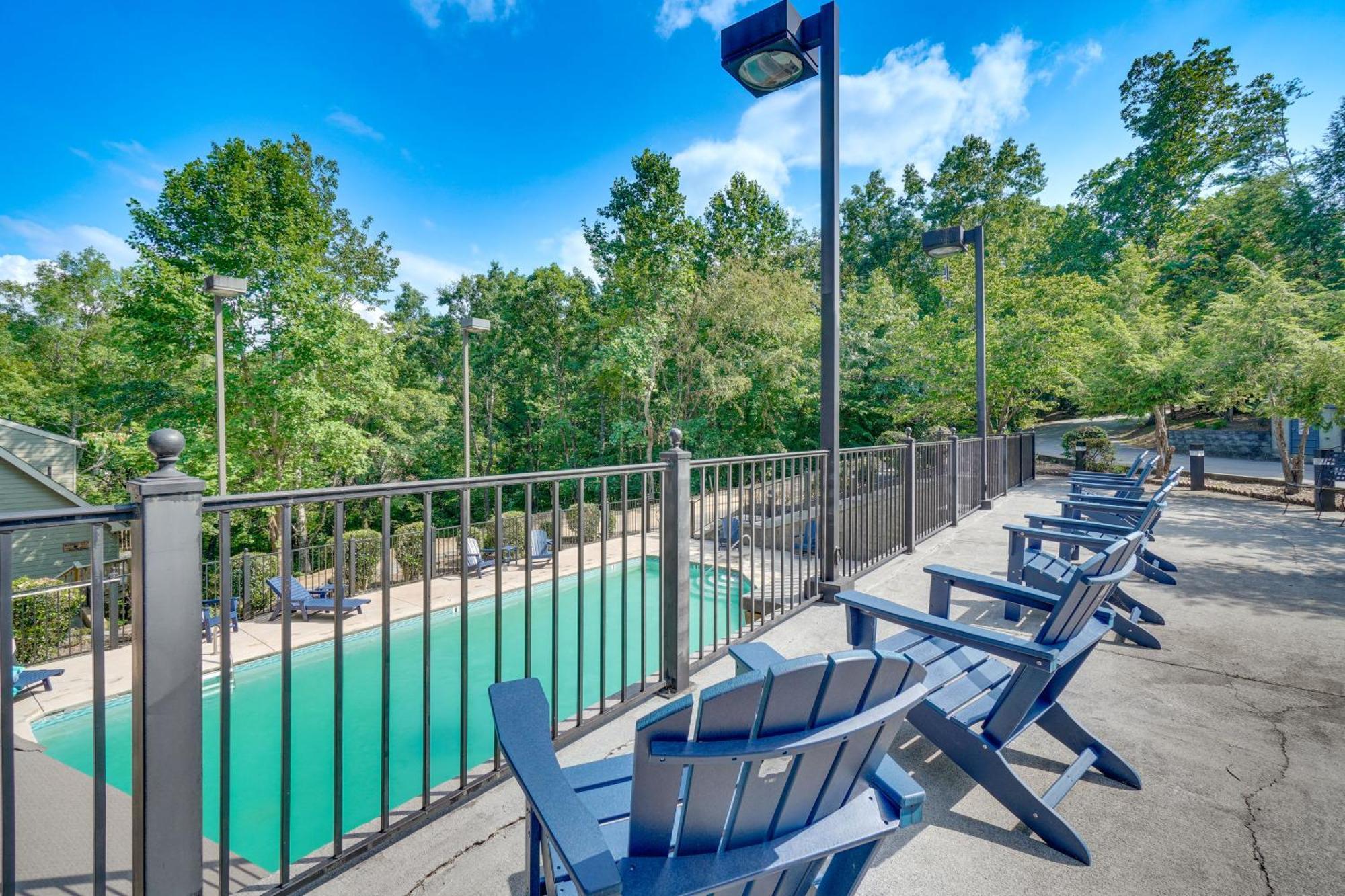 Smoky Mountain Cabin With Deck And Hot Tub! Pigeon Forge Buitenkant foto