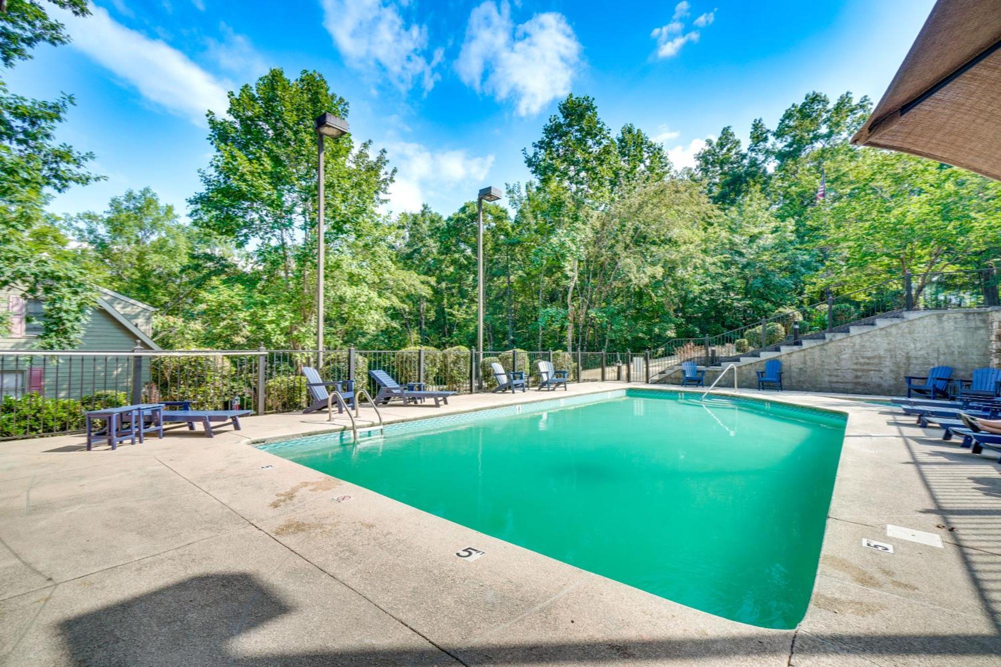 Smoky Mountain Cabin With Deck And Hot Tub! Pigeon Forge Buitenkant foto